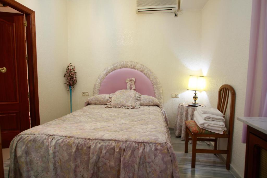 Hostal Jiménez Azuaga Szoba fotó