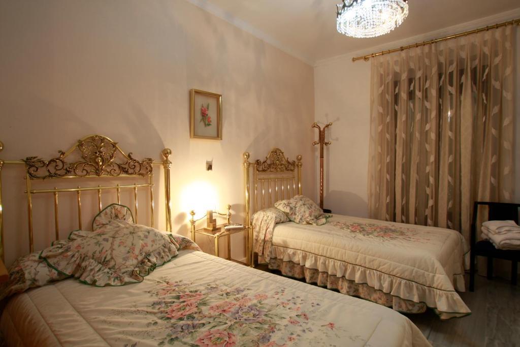 Hostal Jiménez Azuaga Szoba fotó